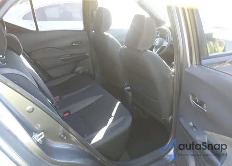 2018 Nissan Kicks Sv from USA, damaged, VIN 3N1CP5CU0JL521814